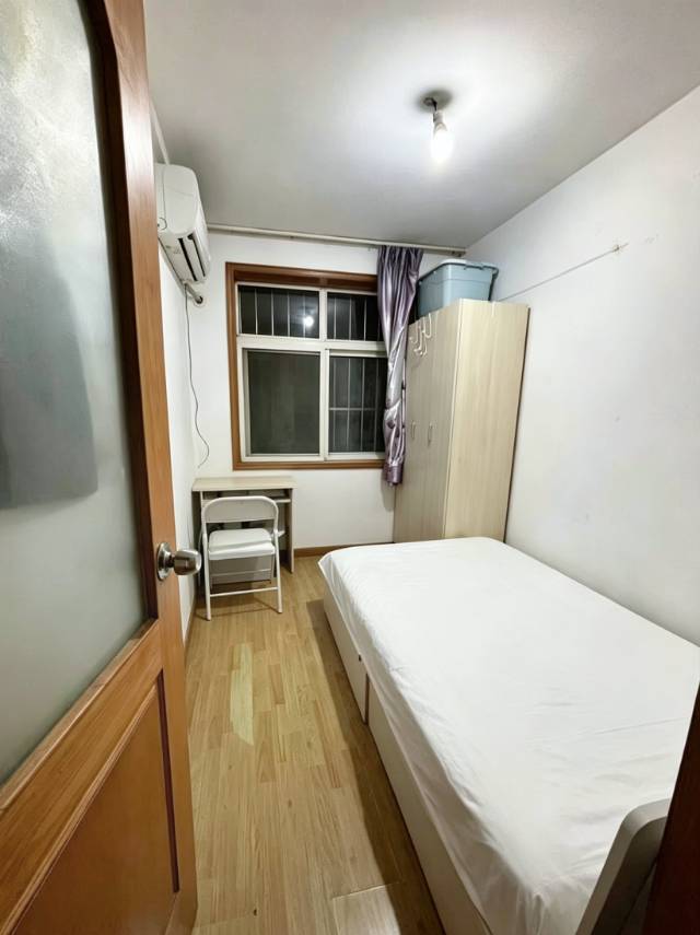 青岛台东啤酒街亚朵酒店