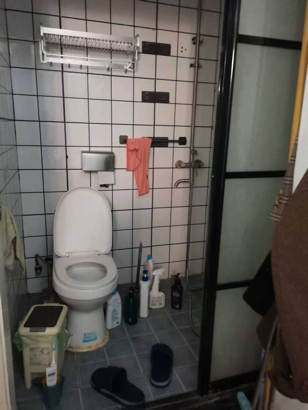 花木路828弄小区