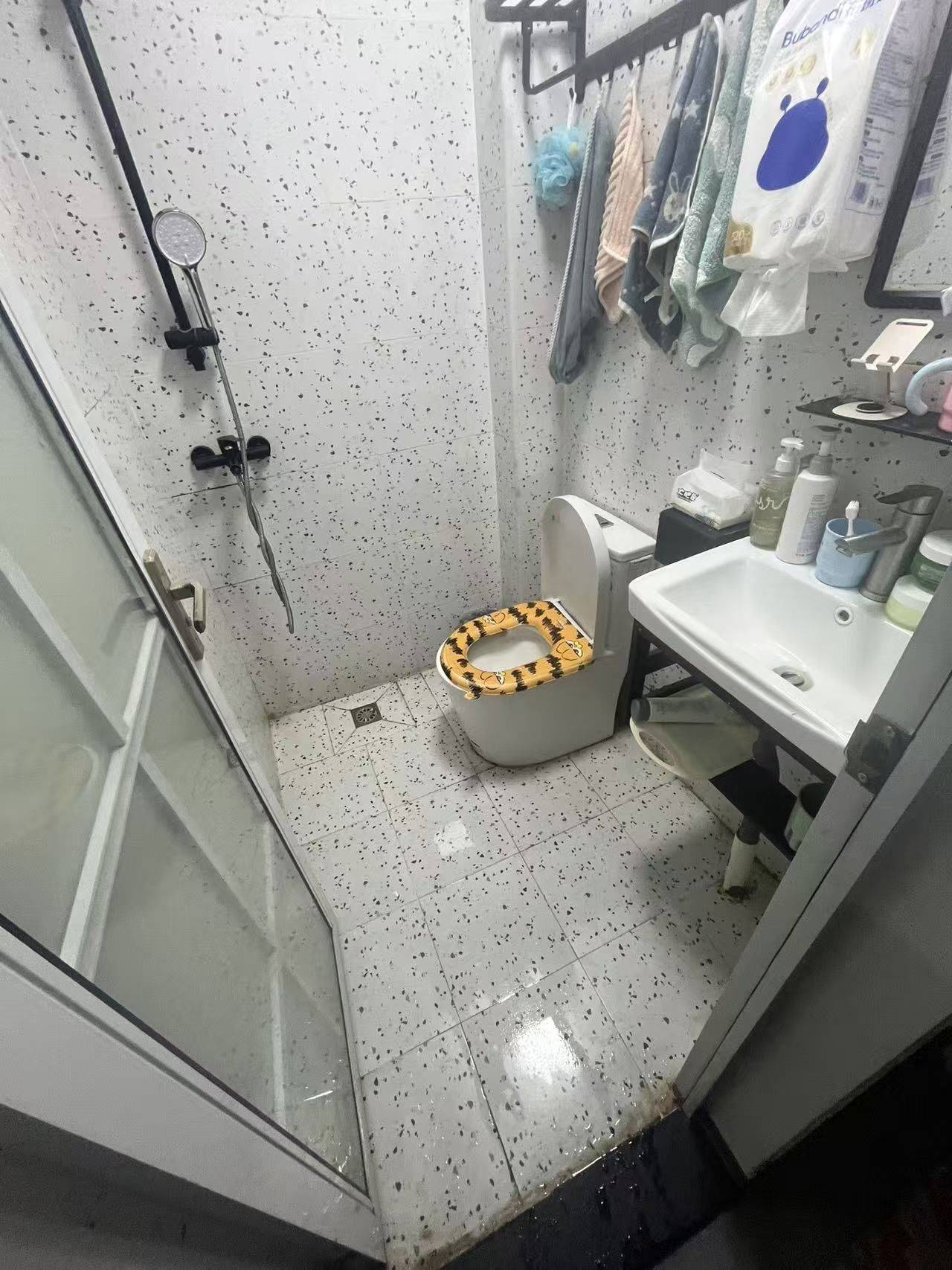 宝安拓普公寓
