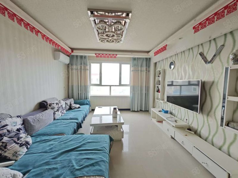 整租 | 华锦花园电梯两室精装，有空调家具家电齐全，拎包入住