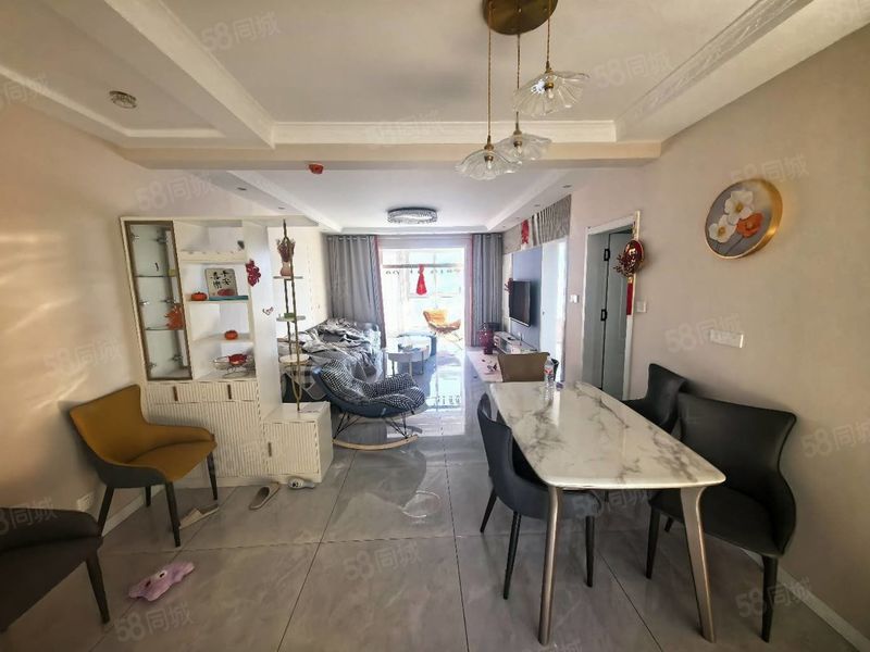 整租 | 新福路 豪城天下d区 精装三室 拎包入住 出租