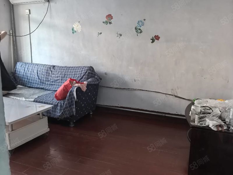 整租 | 胜滨小区东苑二楼两室一厅出租