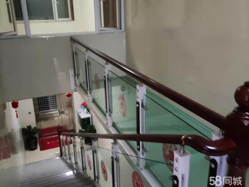 整租 | 西二环路辅路 4室2厅1卫