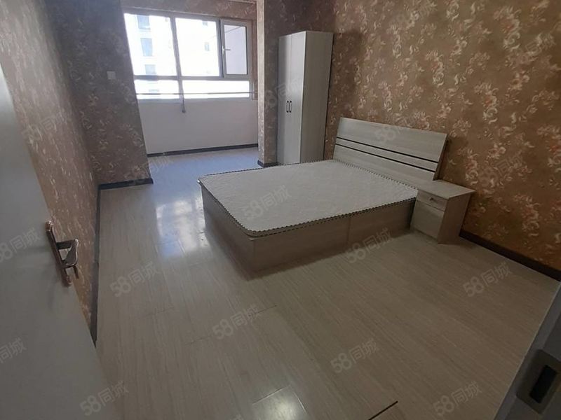 合租 |   福地华园2期合租800 750 550男女不限