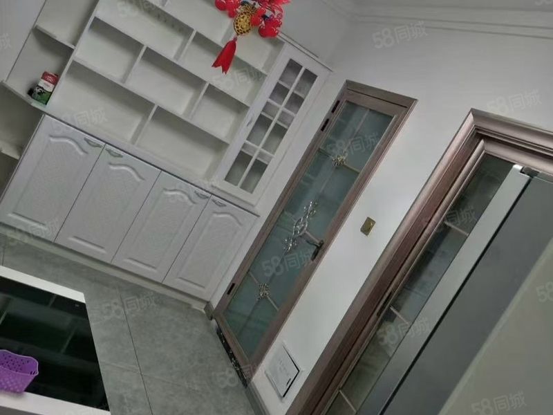 整租 | 万达华府可短租押一付一精装修家具家电齐全有空调包取暖