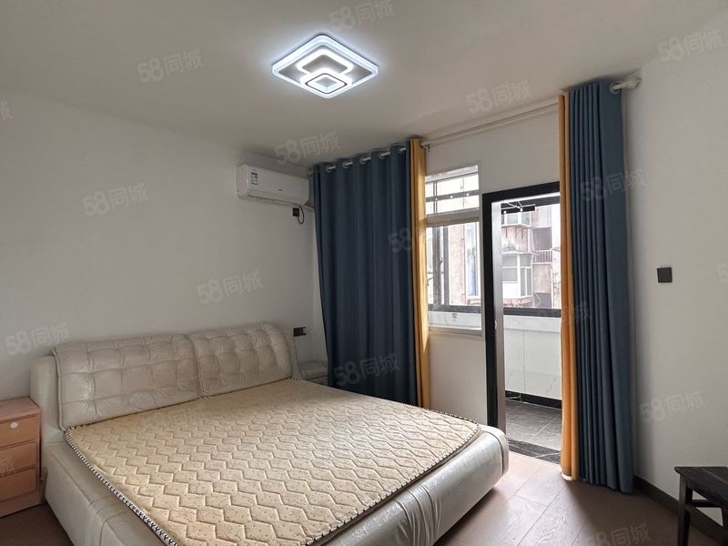 整租 | 市医院大润发边上精装温馨3房没怎么住过 家电家具齐全