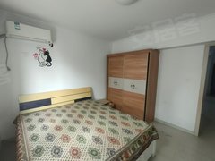 宝地东湖湾G区 1室1厅1卫 急租房源 家电齐全