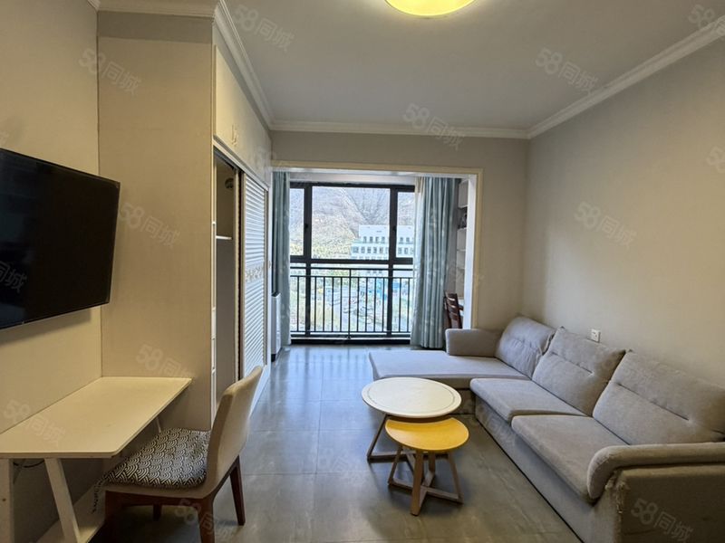 整租 | 海亮南岸天都精装一室 采光好 小区免费停车