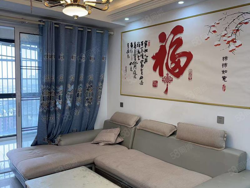整租 | 凤凰城南区电梯房，精装，二室两厅，拎包入住，可付三押