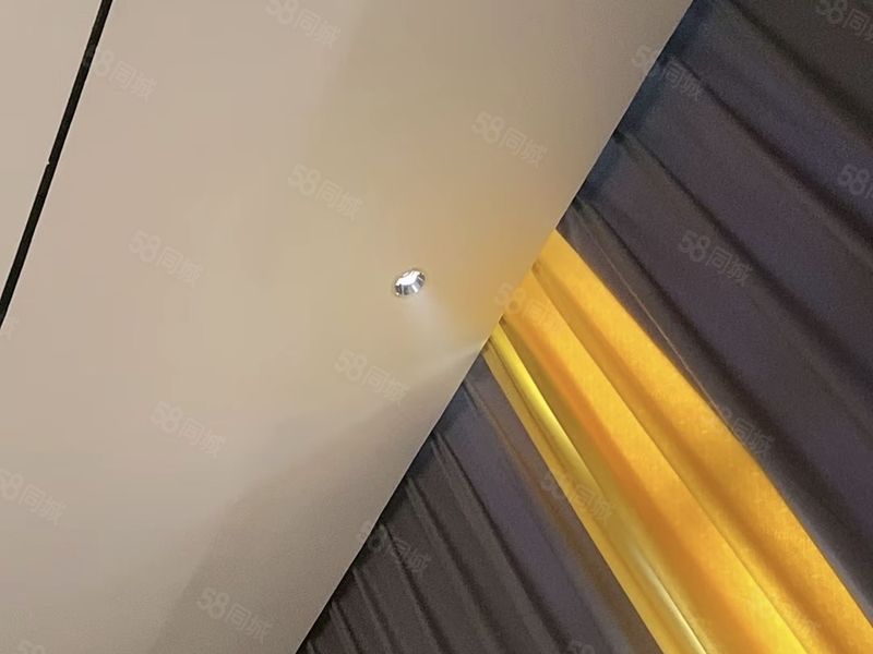 整租 | 诸暨三角广场附近 带阳台 房